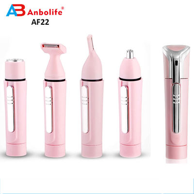 7 in 1 Prodotti per la cura personale femminile Manicure elettriche Set sopracciglia Nasone Trimmer donne Kit di cura