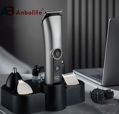 Kit di pettinatura e cura dei capelli professionale con batteria da 600mAh, tempo di ricarica di 1,5 ore e resistenza all'acqua IPX7