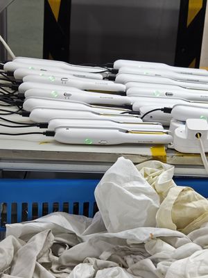 Piastra e Arricciacapelli PTC con Piastre Rivestite in Ceramica e Tormalina e Cavo Girevole a 360°